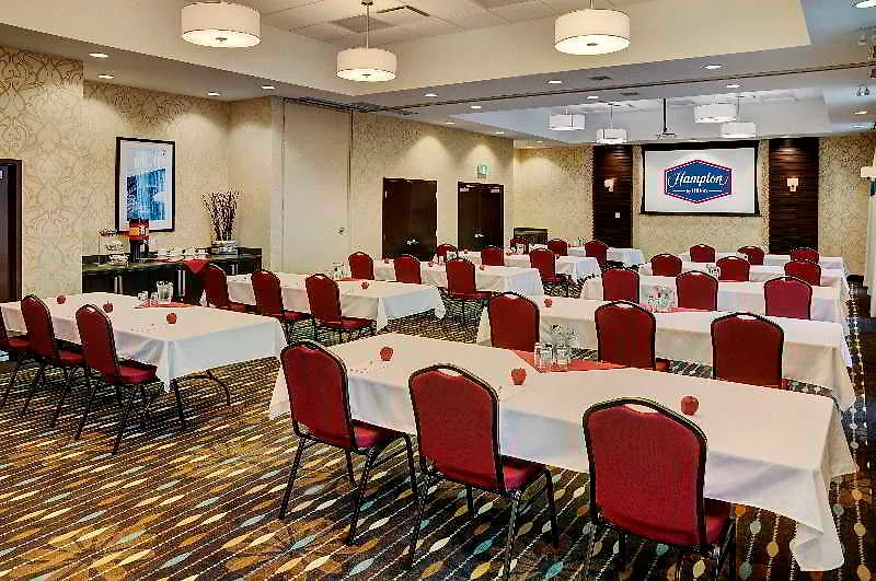 Hampton Inn By Hilton Winnipeg