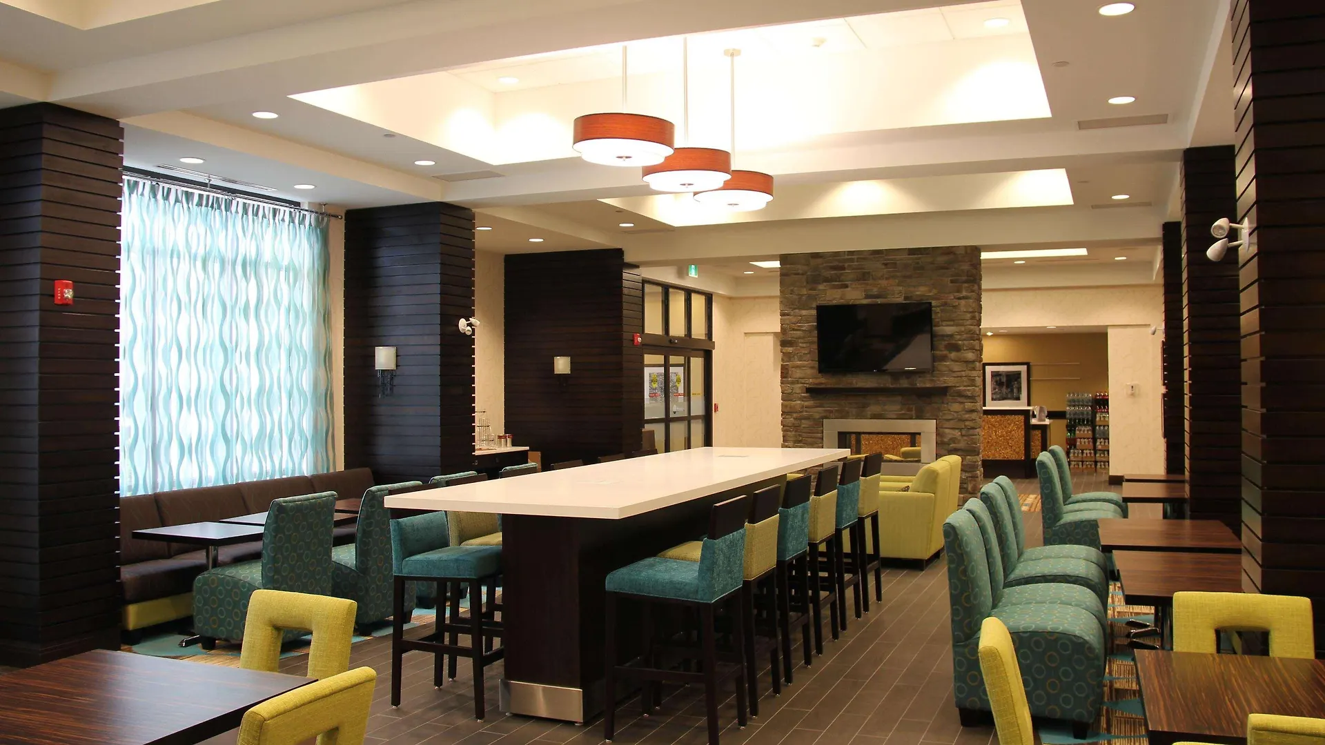 Hampton Inn By Hilton Winnipeg