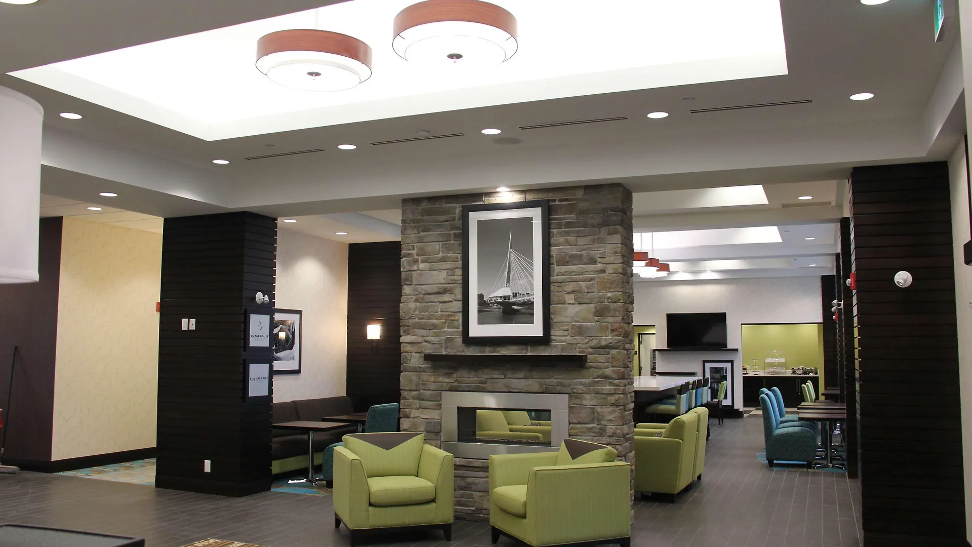 *** Hotel Hampton Inn By Hilton Winnipeg Canada
